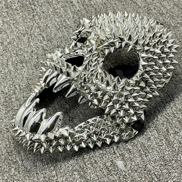 Silver Steampunk Spike Skull Halloween Devil Masquerade Mask - Picture 2 of 3